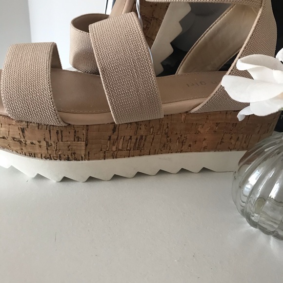Espadrille Platform Sandals - Picture 3 of 3